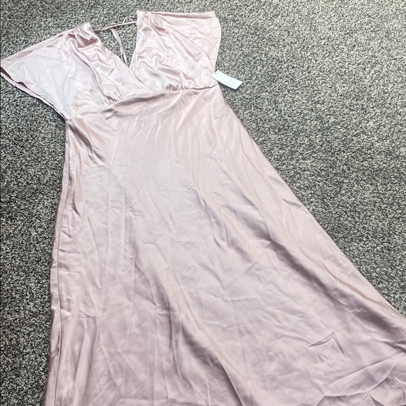 A New Day Tailored Pleated Satin Flutter Sleeve Blush Pink Midi Dress L NWT - Picture 3 of 7